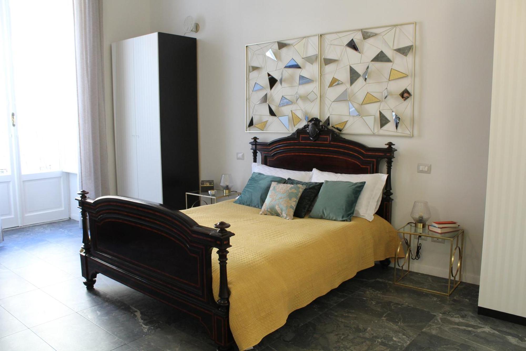 Casa Gaia Apartment Napoli Bagian luar foto