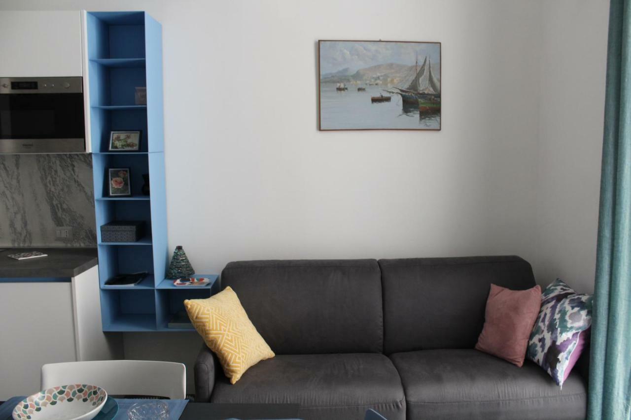 Casa Gaia Apartment Napoli Bagian luar foto
